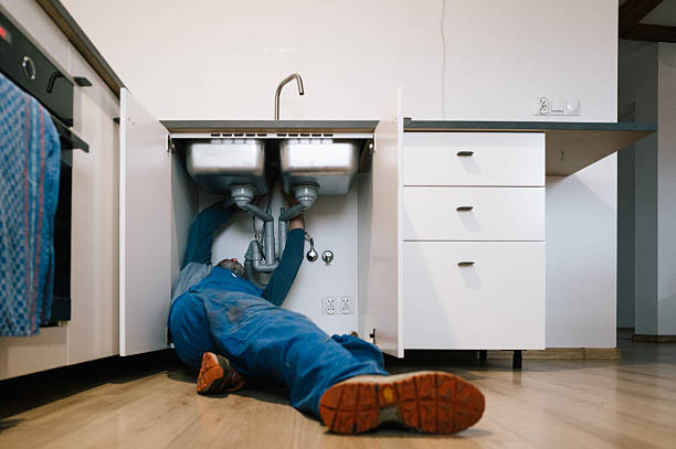 Professional Drain Cleaning technician working in Duncanville, AL